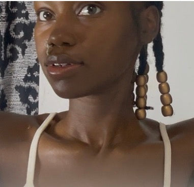 Brighten in tone scrub (face and body)